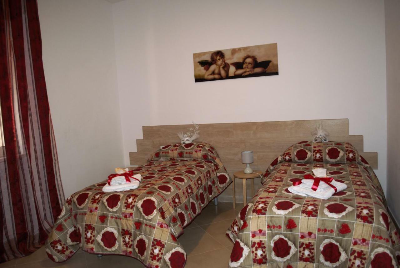 La Dolce Notte Vila Triggiano Exterior foto